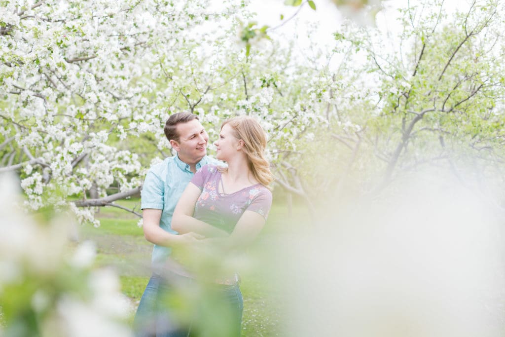 spring blossom mini sessions Rexburg Idaho