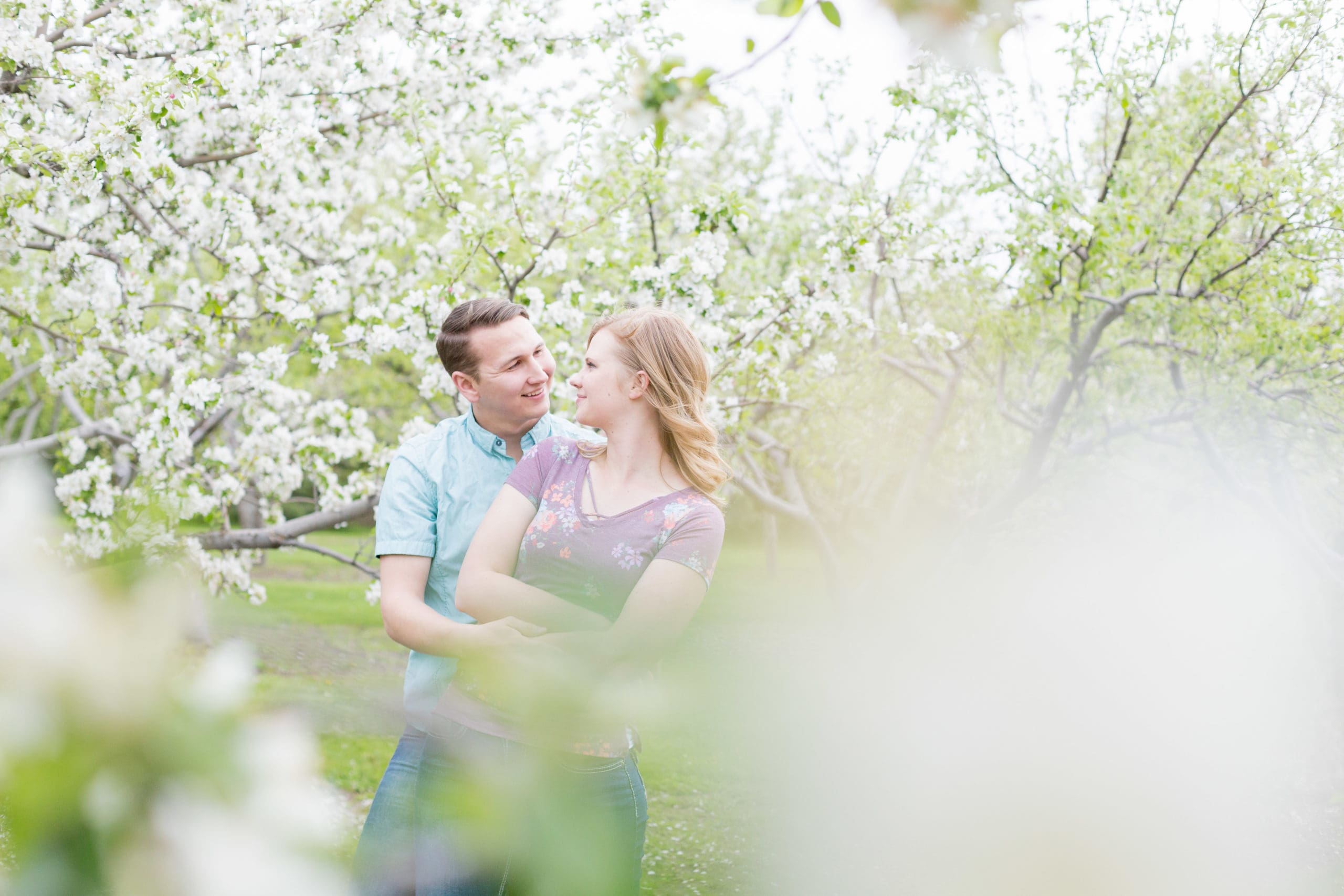 spring blossom mini sessions Rexburg Idaho