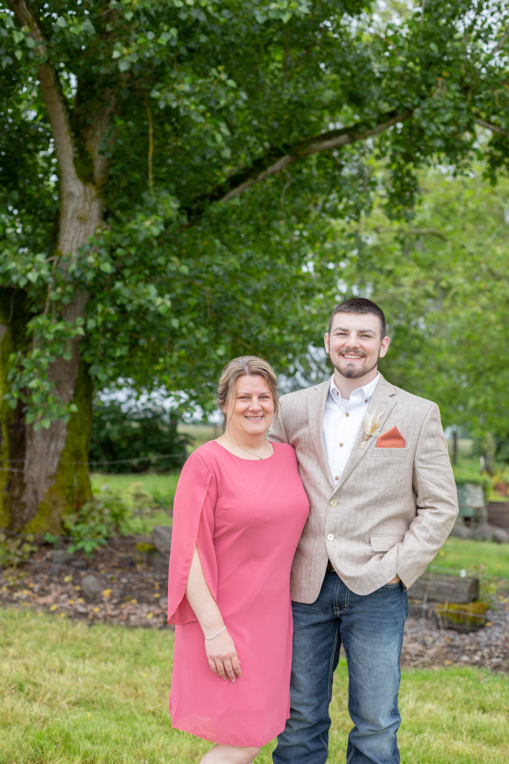 oregon barn wedding