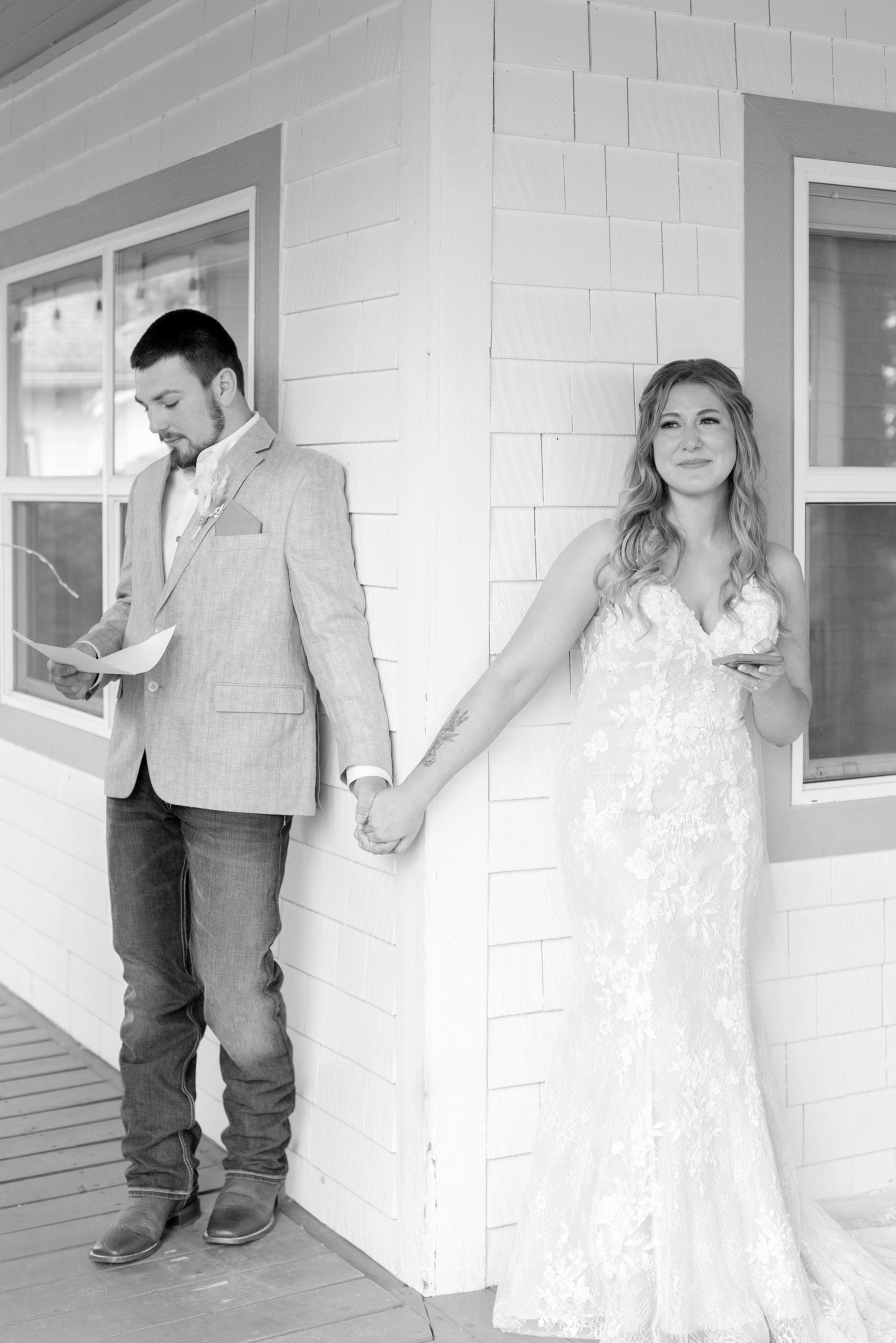 oregon barn wedding
