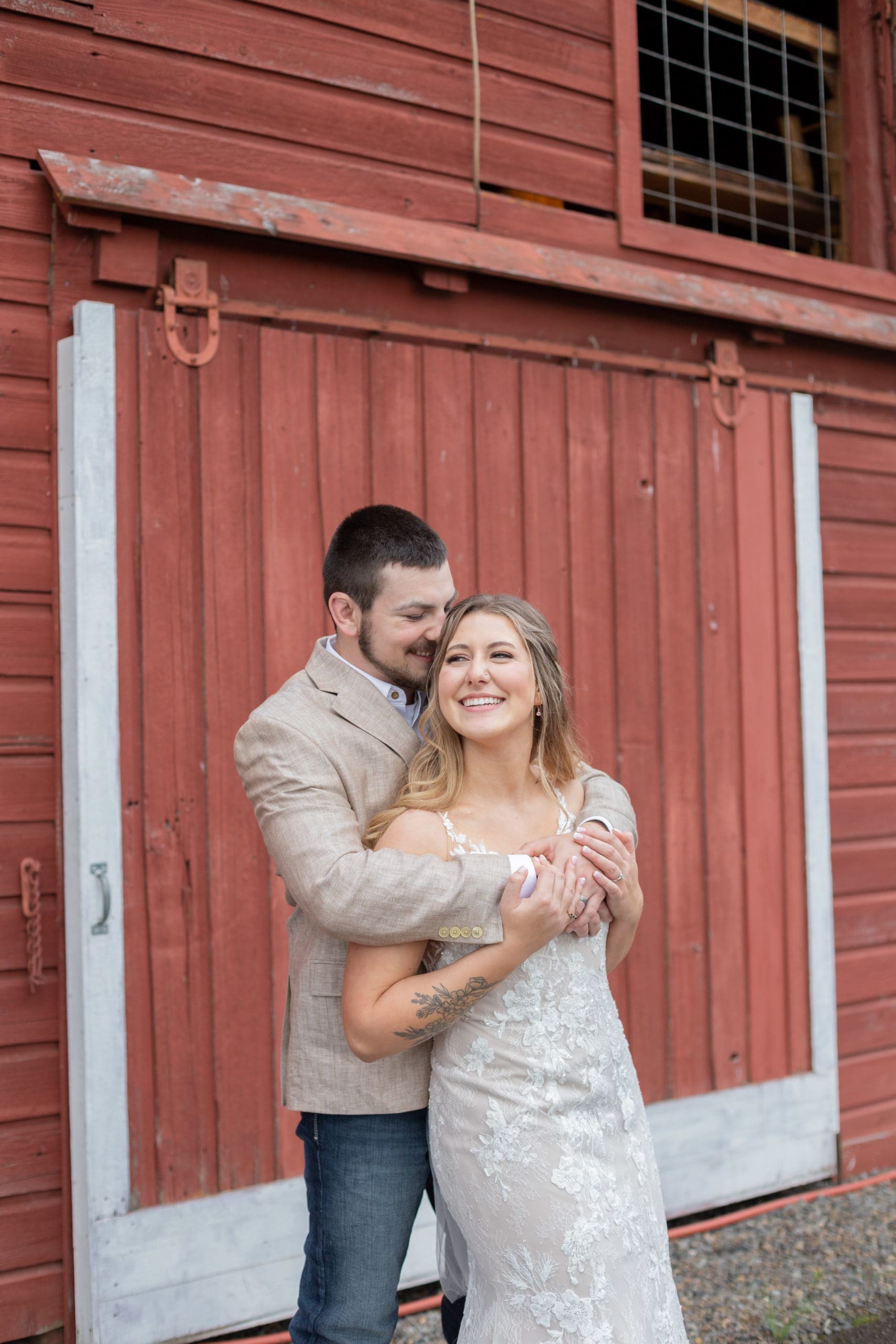 oregon barn wedding