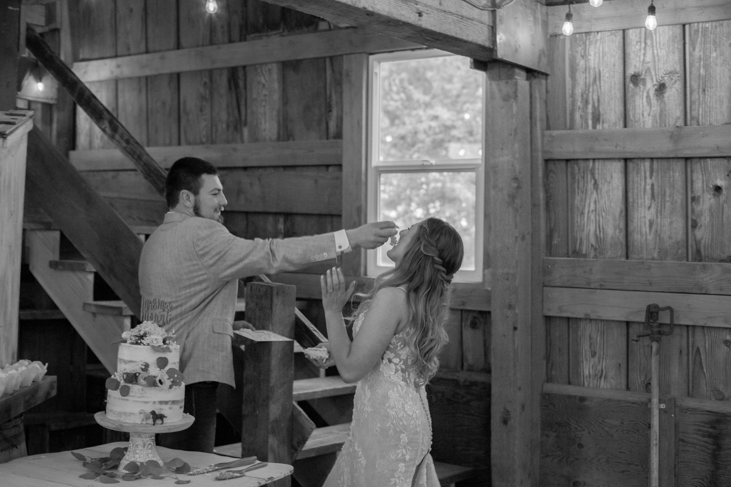 oregon barn wedding
