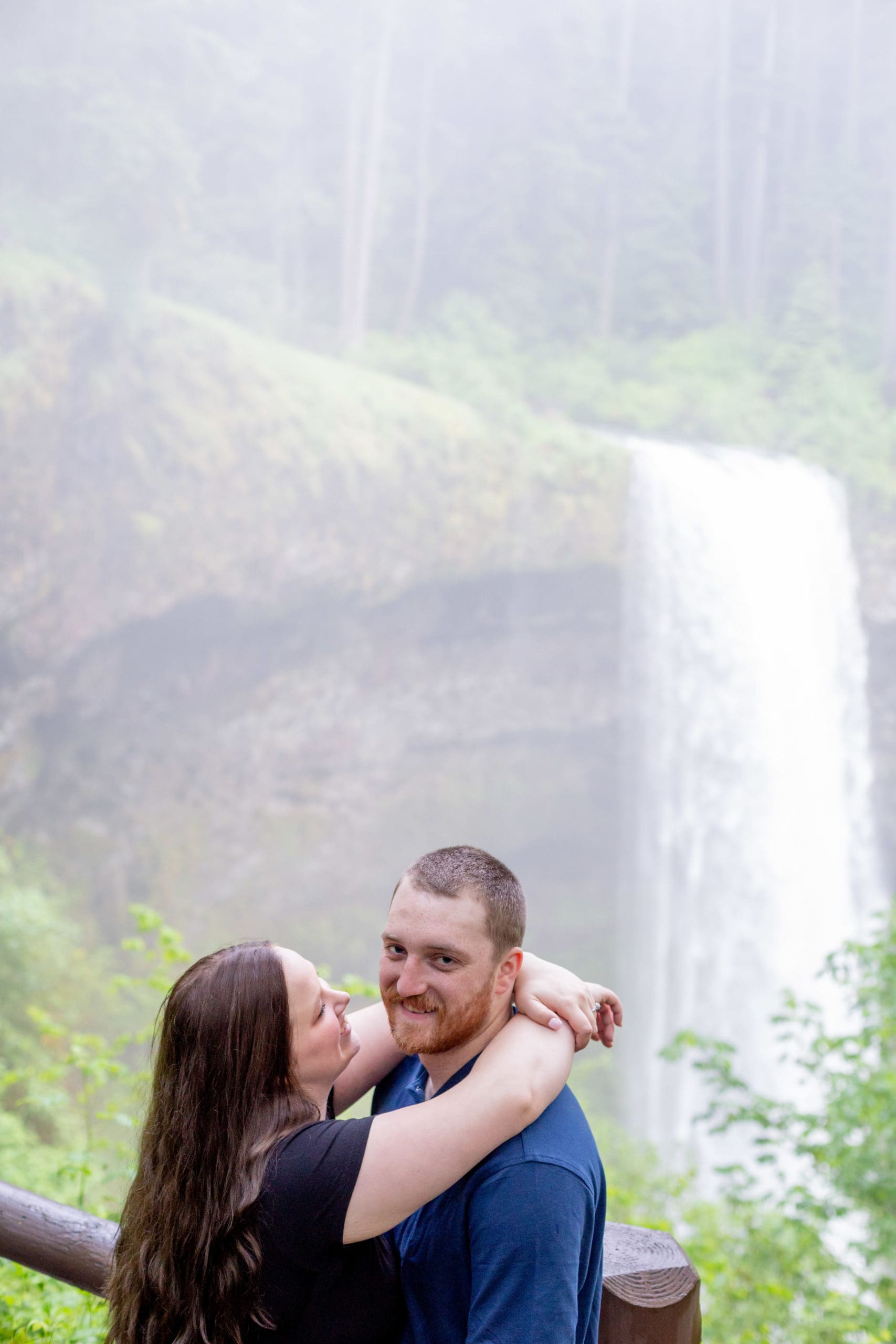 oregon engagement photographer