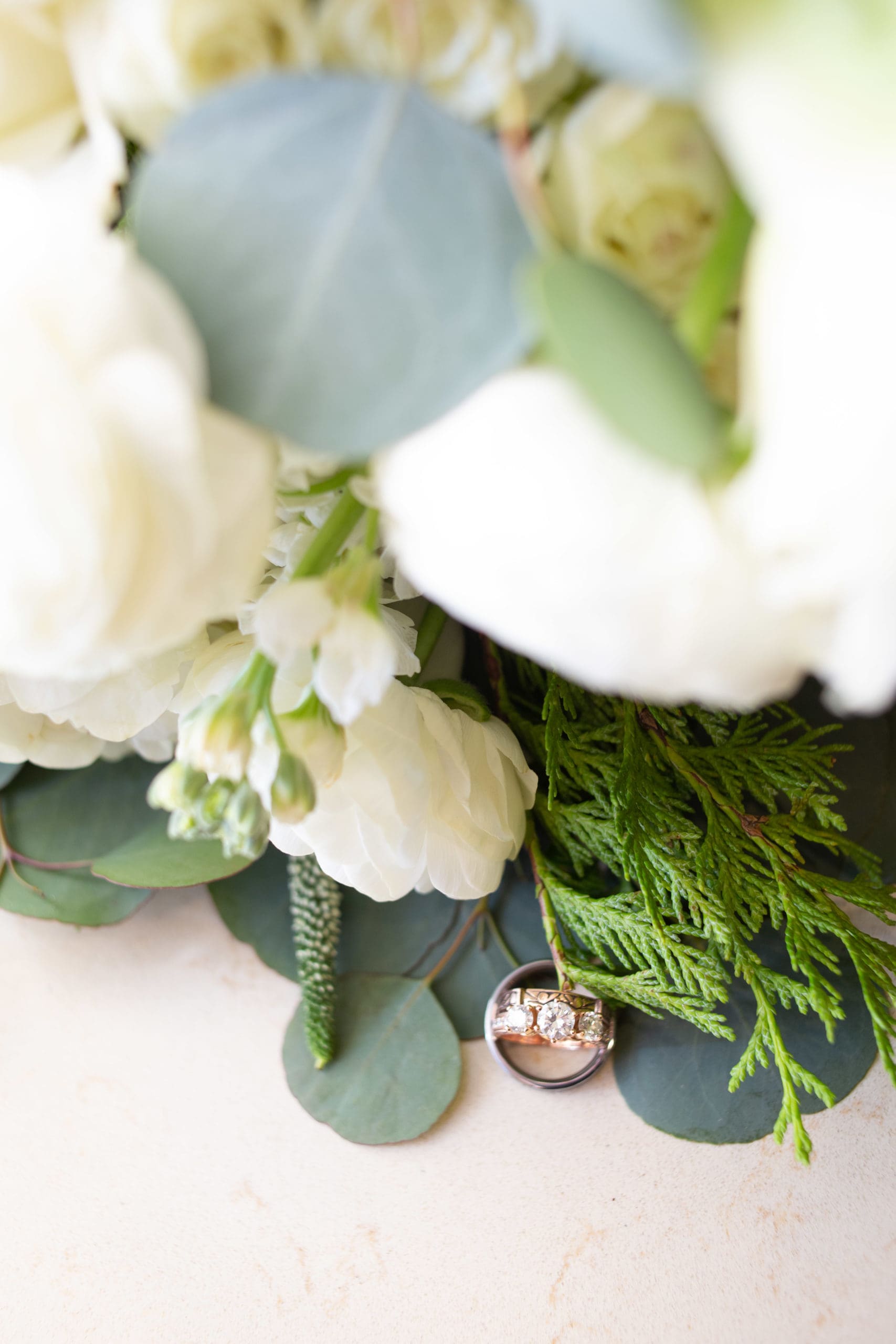 elegant oregon wedding
