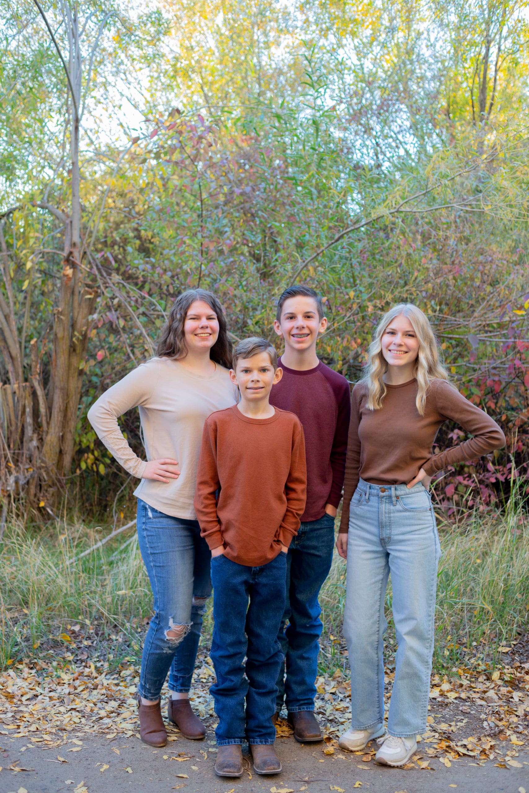 twin-bridges-fall-mini-session-photographer