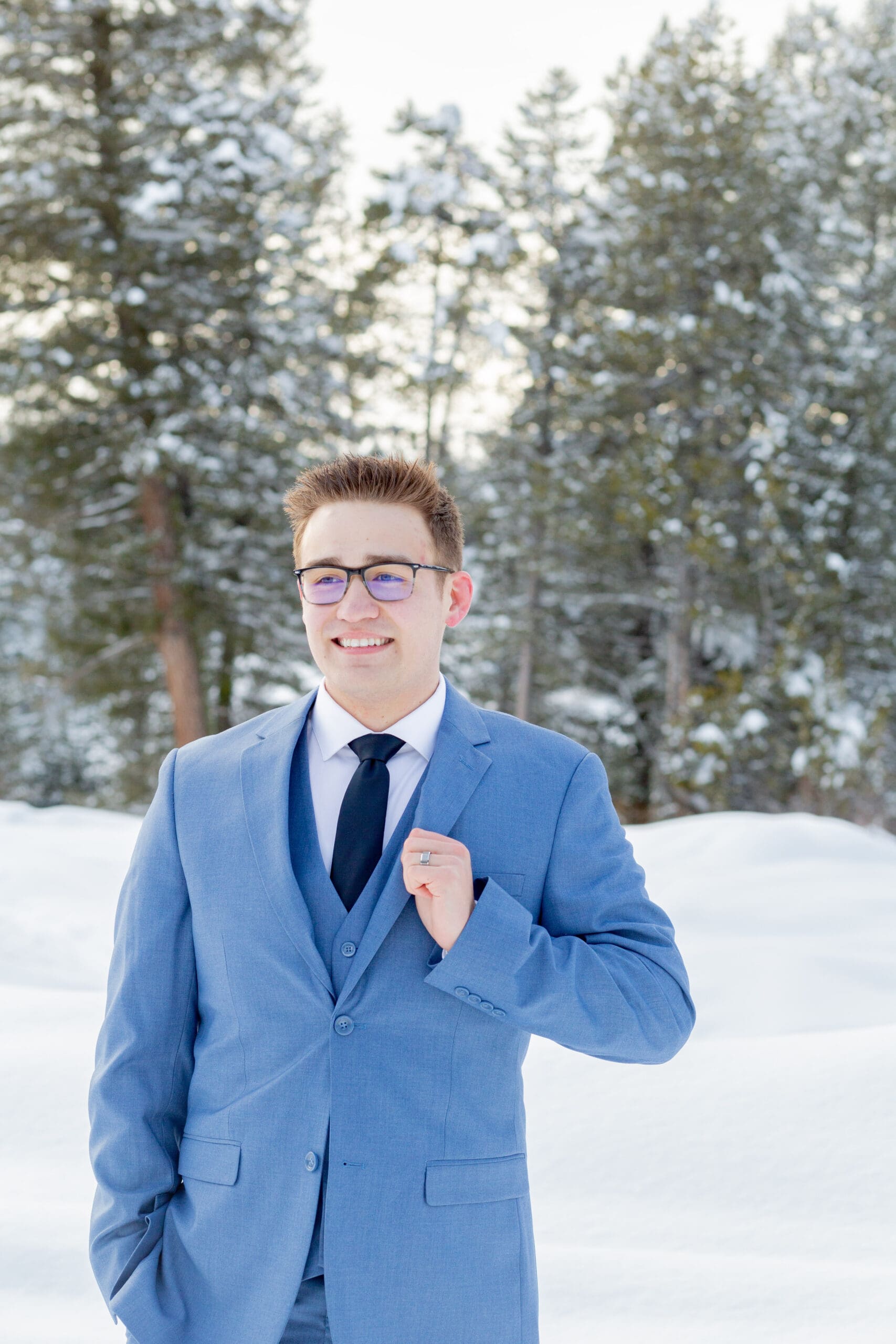 snowy-groom