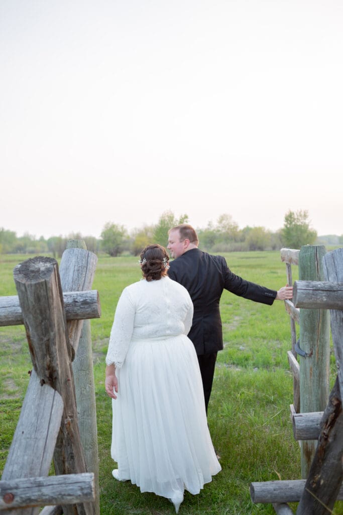 smoky-sunset-bridals