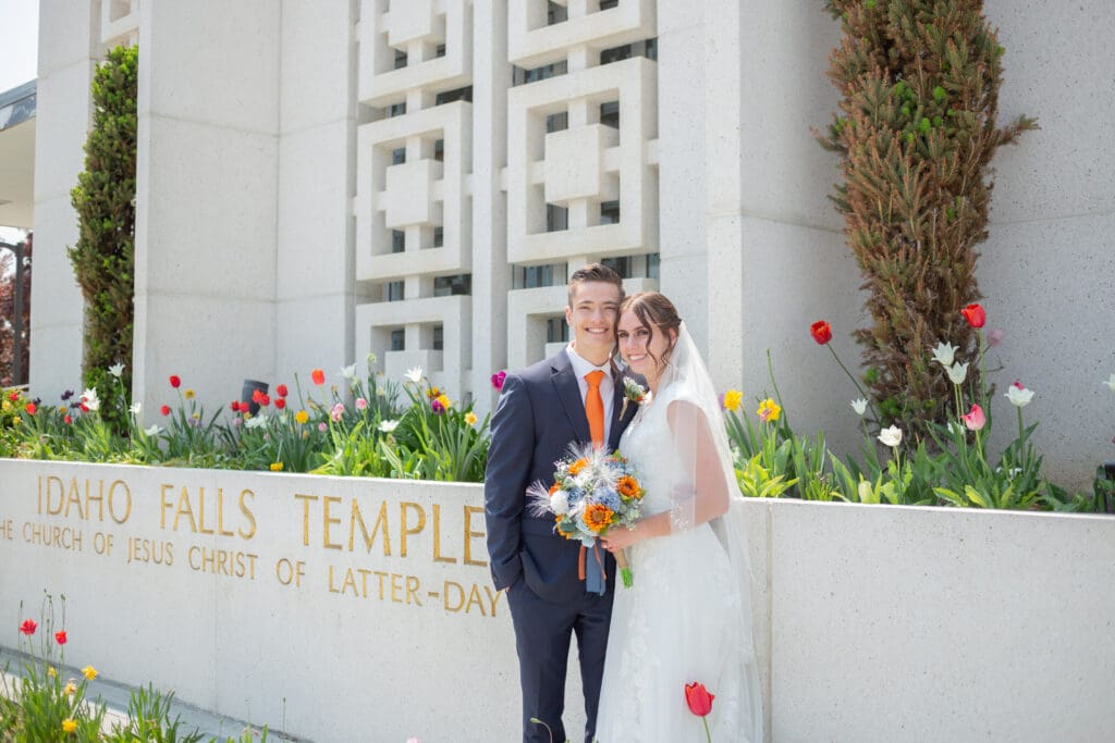 idaho-falls-temple-wedding-photographer