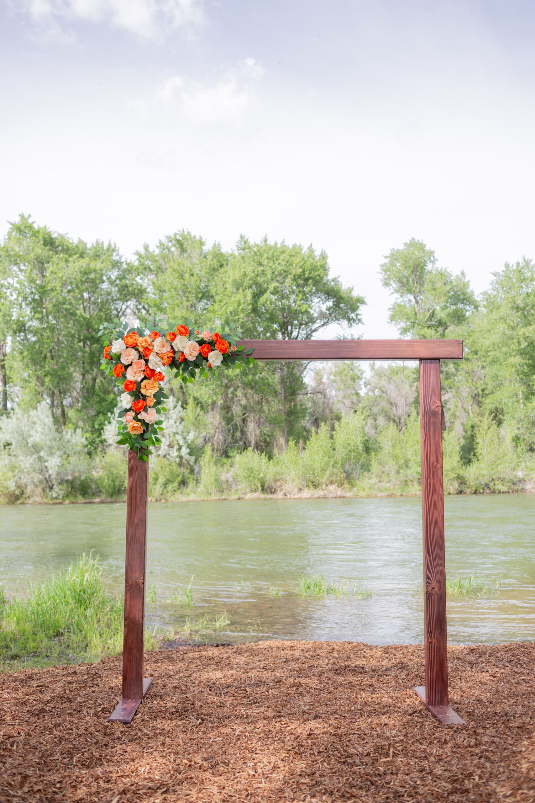 floral-wedding-arch