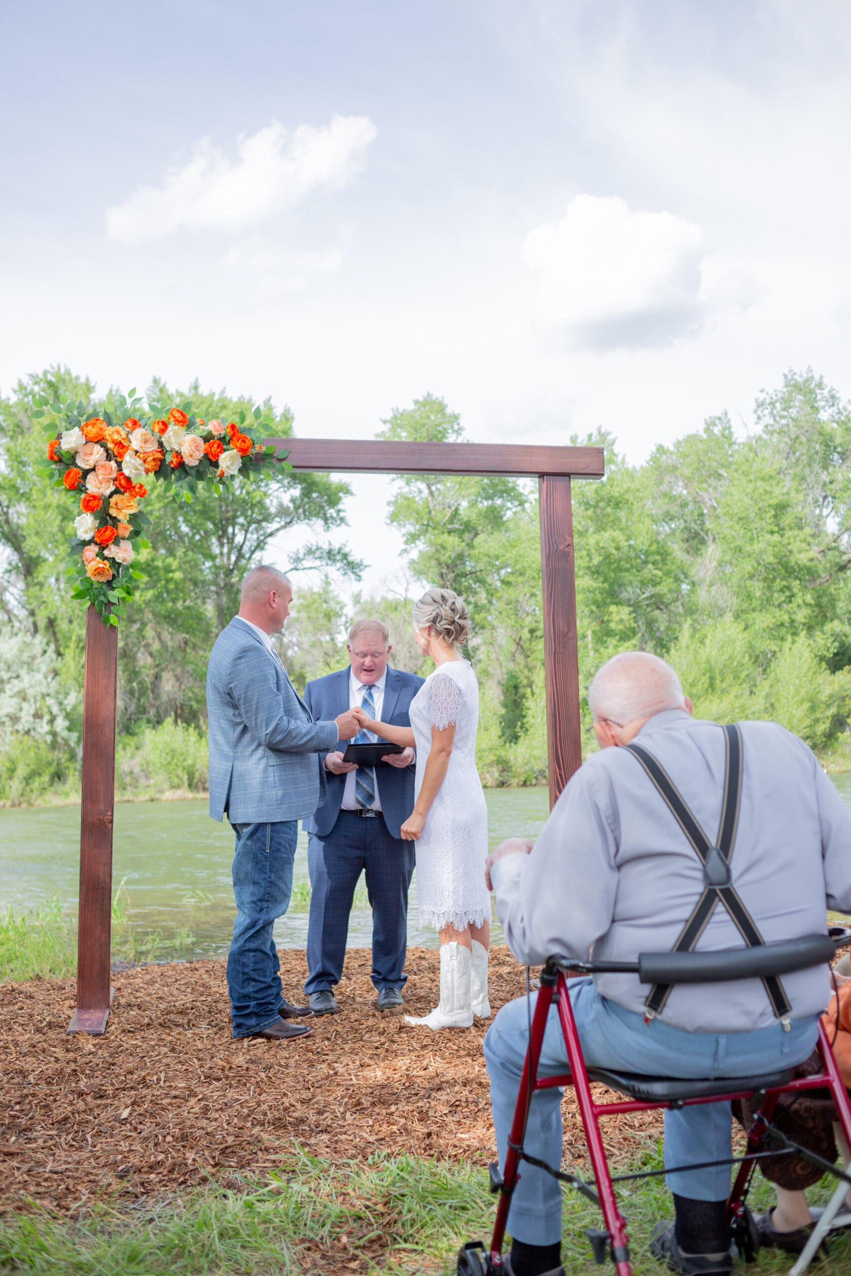 backyard-idaho-country-wedding