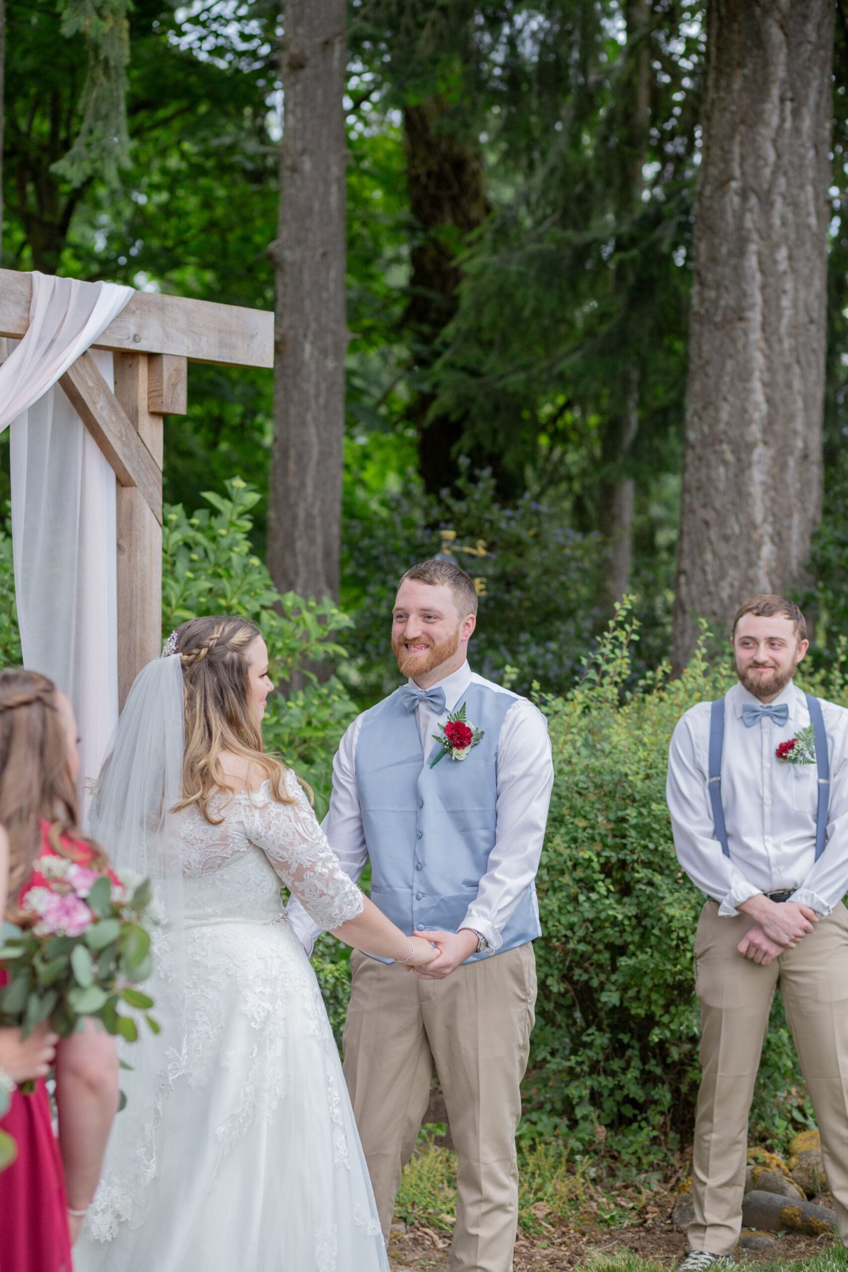 rustic-outdoor-oregon-wedding