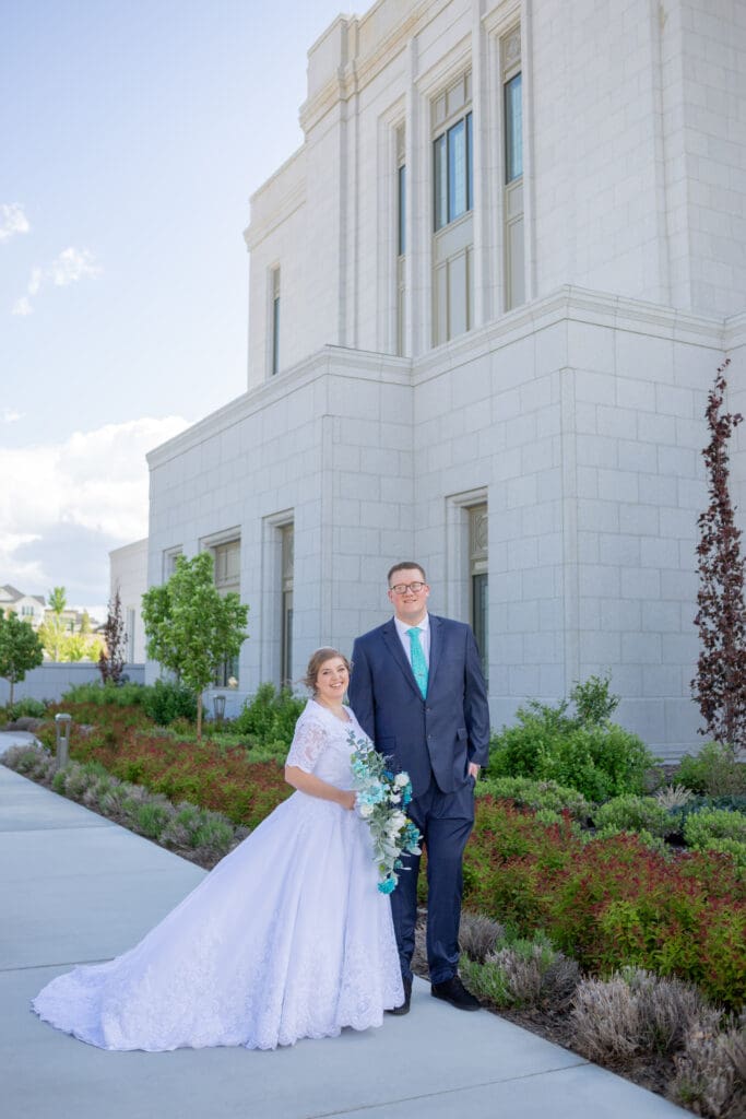 sarah-tapp-photo-events-idaho-temple-wedding-photographer