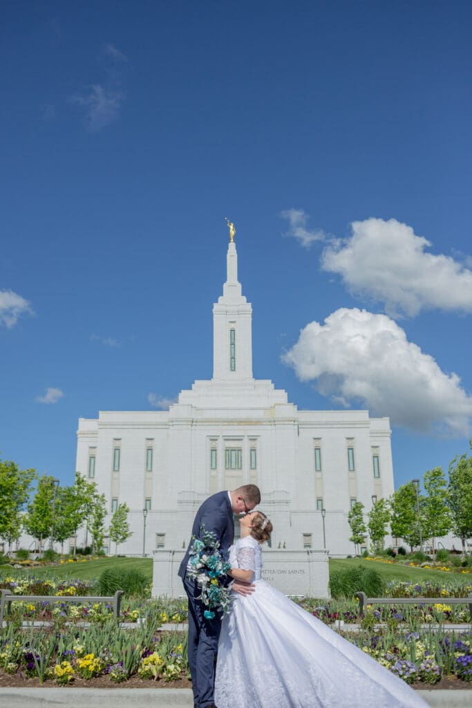 idaho-temple-wedding-photographer
