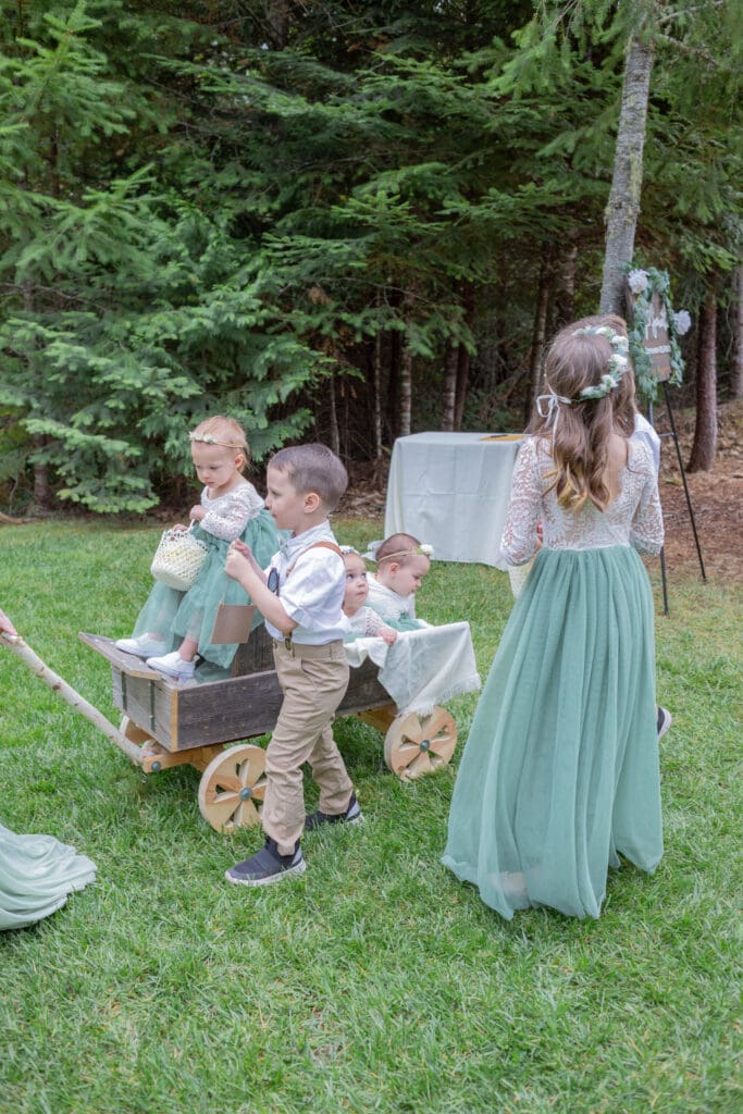 whimsical-forest-wedding