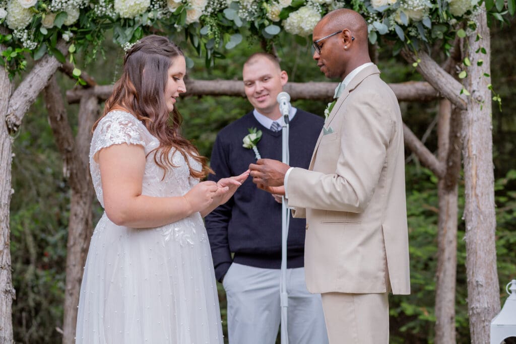 whimsical-forest-wedding