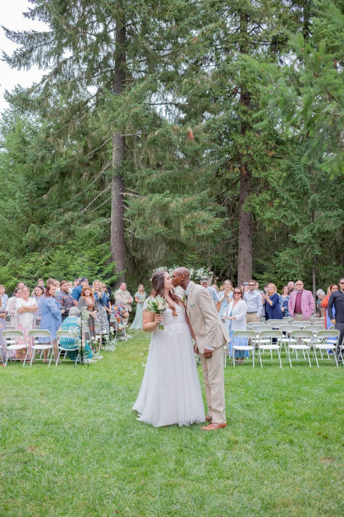 whimsical-forest-wedding