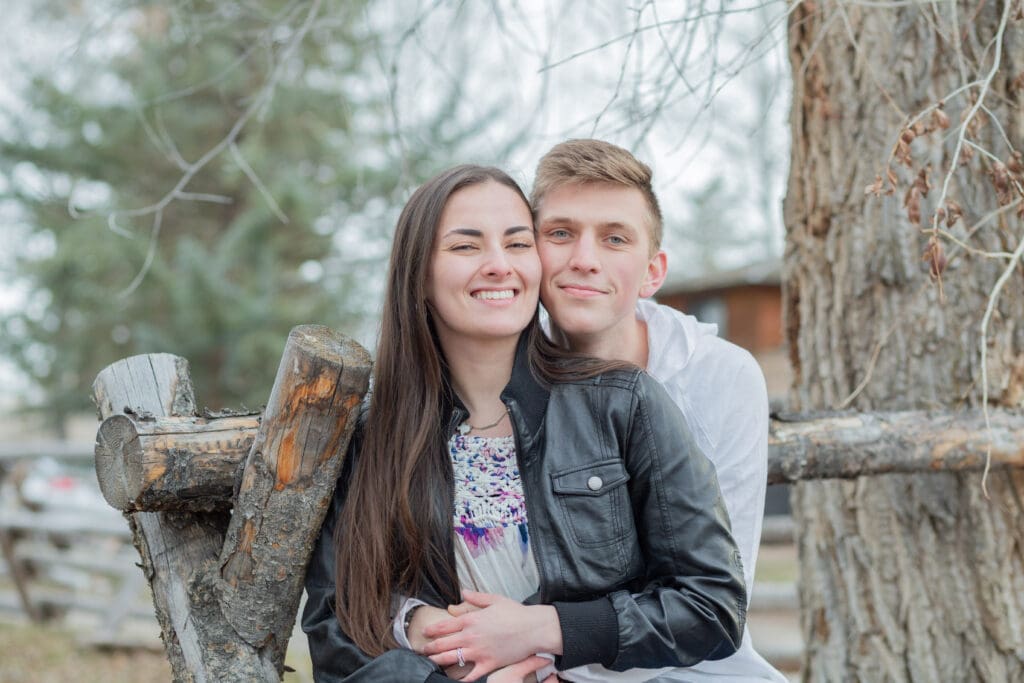 snake-river-meadow-engagement-session