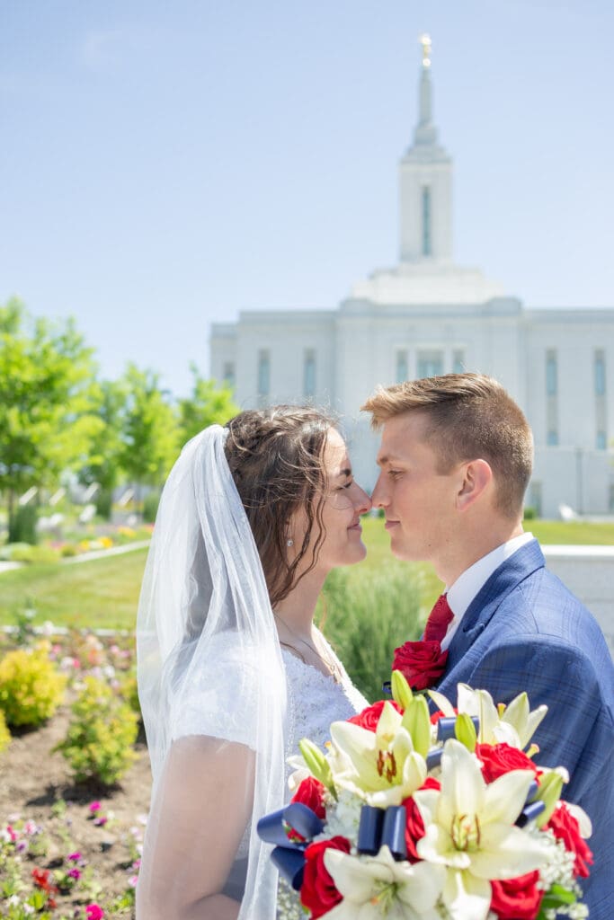 classy-pocatello-temple-wedding