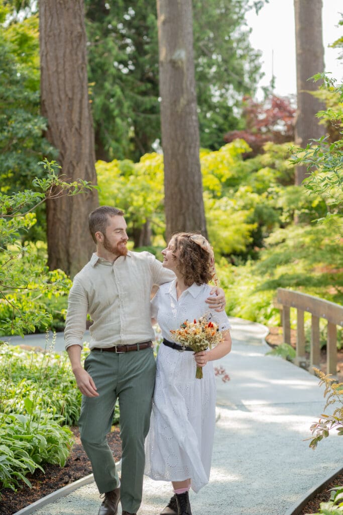 casual-everett-picnic-wedding