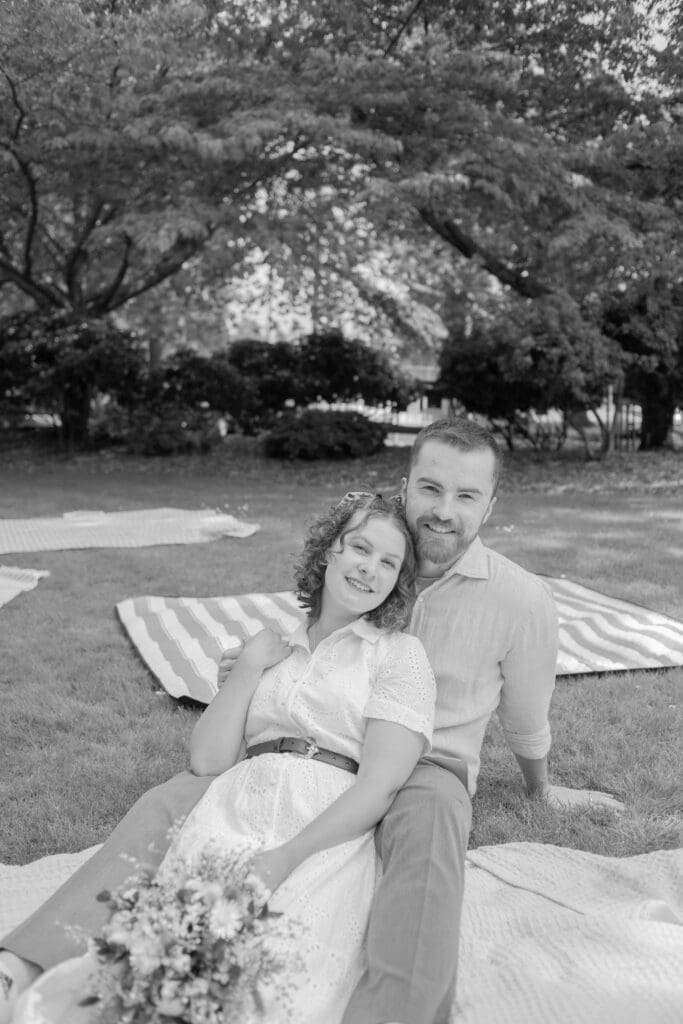 everett-picnic-wedding