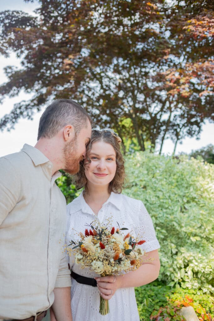 casual-everett-picnic-wedding